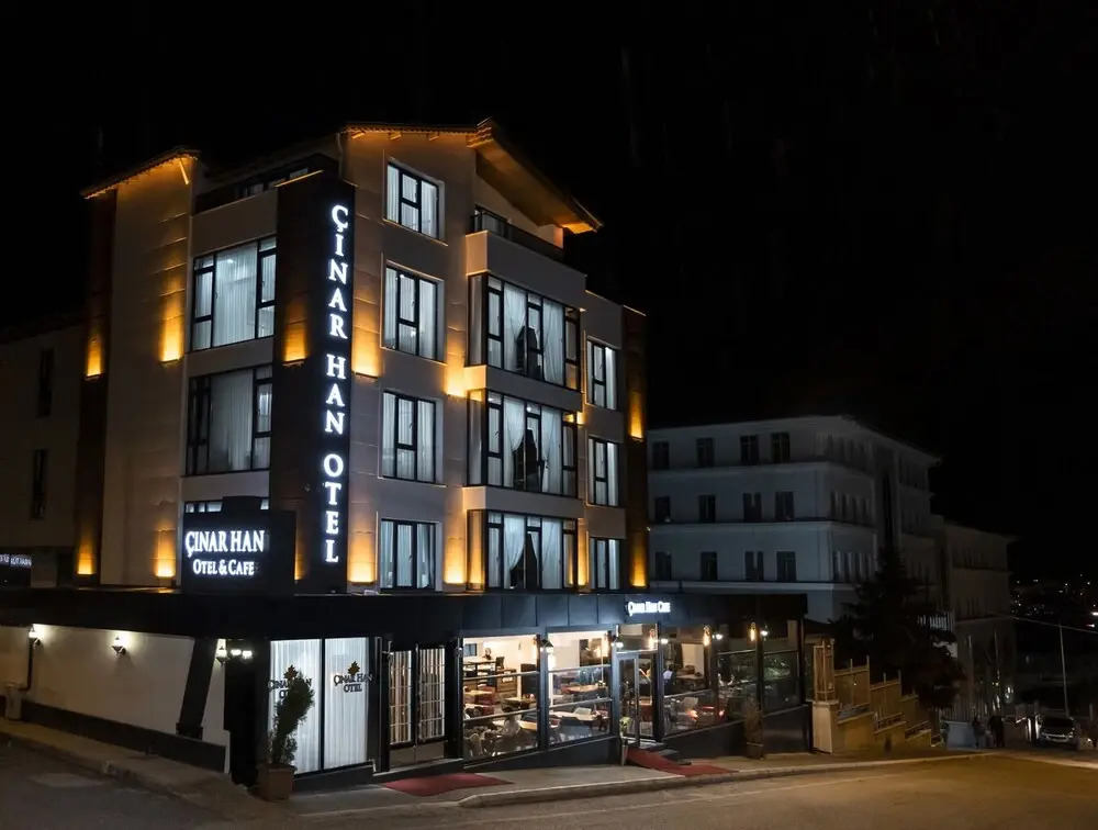 Çınar Han Otel ve Cafe