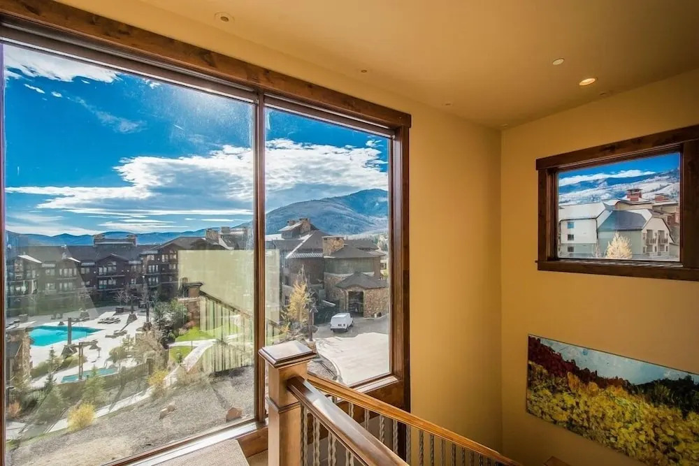Park City Townhouse w/ Luxurious Amenities!