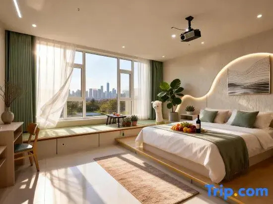 Yunshe·High-altitude View Smart Cinema Homestay (Yanji Yanbian University West Market Branch)