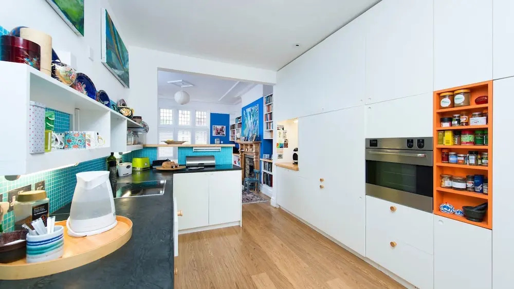 Beautiful 4BR Family Home in Leafy SE London