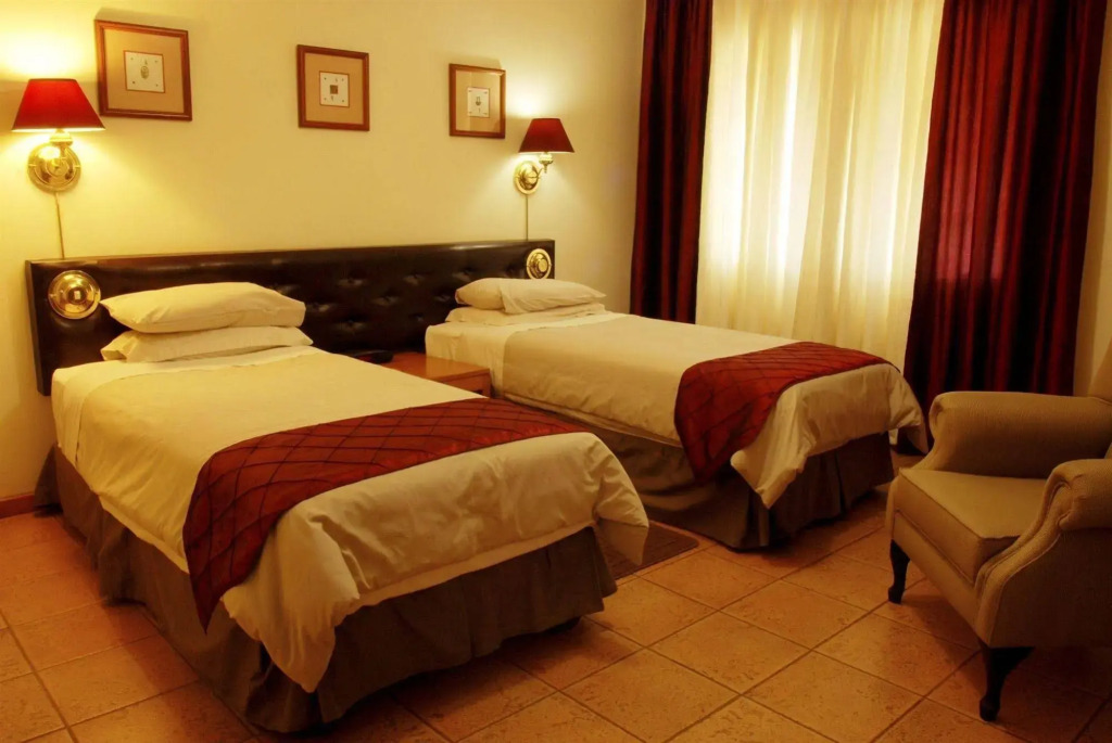Floreat Riverside Lodge and Spa