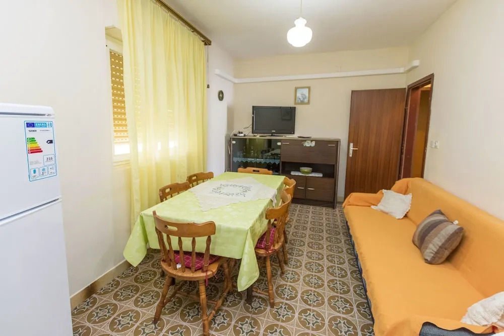 Apartment Lele