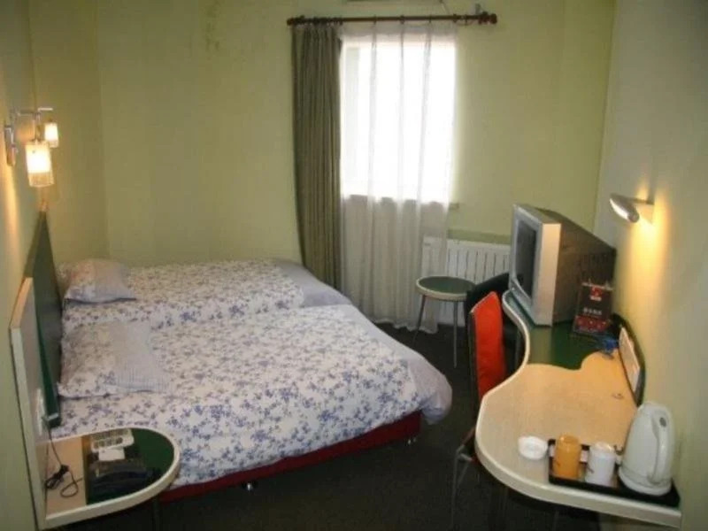 Motel 168 Zhenjiang North Road