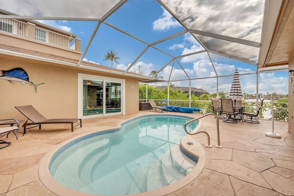Sandcastles of Marco Island Waterfront Private Pool