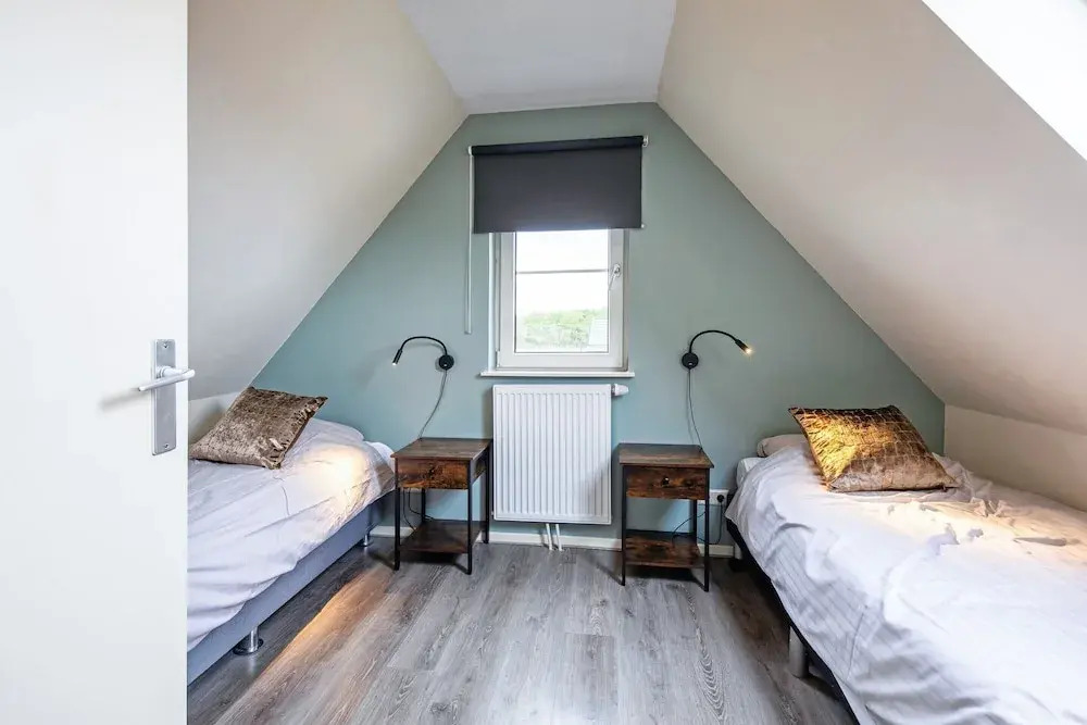 2 Cosy Homes With Wellness Garden
