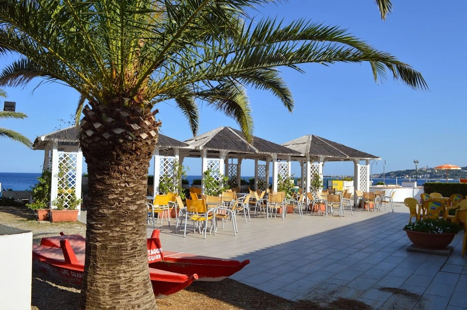 Estella Club