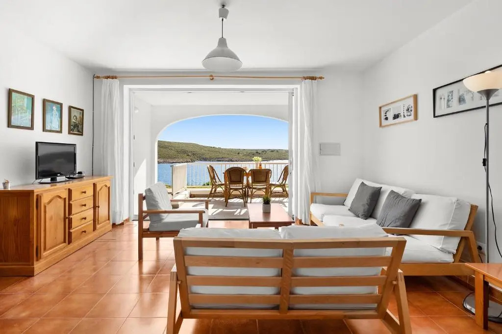 Tramontana Apartment 99BJ by 3VILLAS