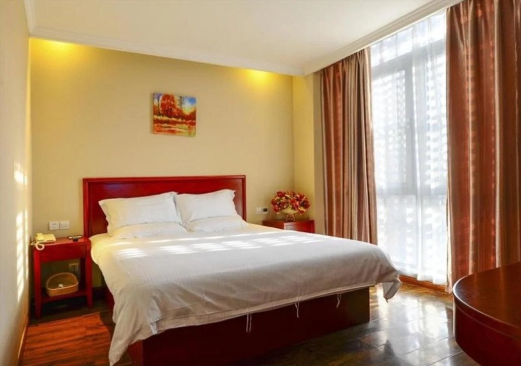 GreenTreen Inn Beijing Tiantan South Gate Express Hotel