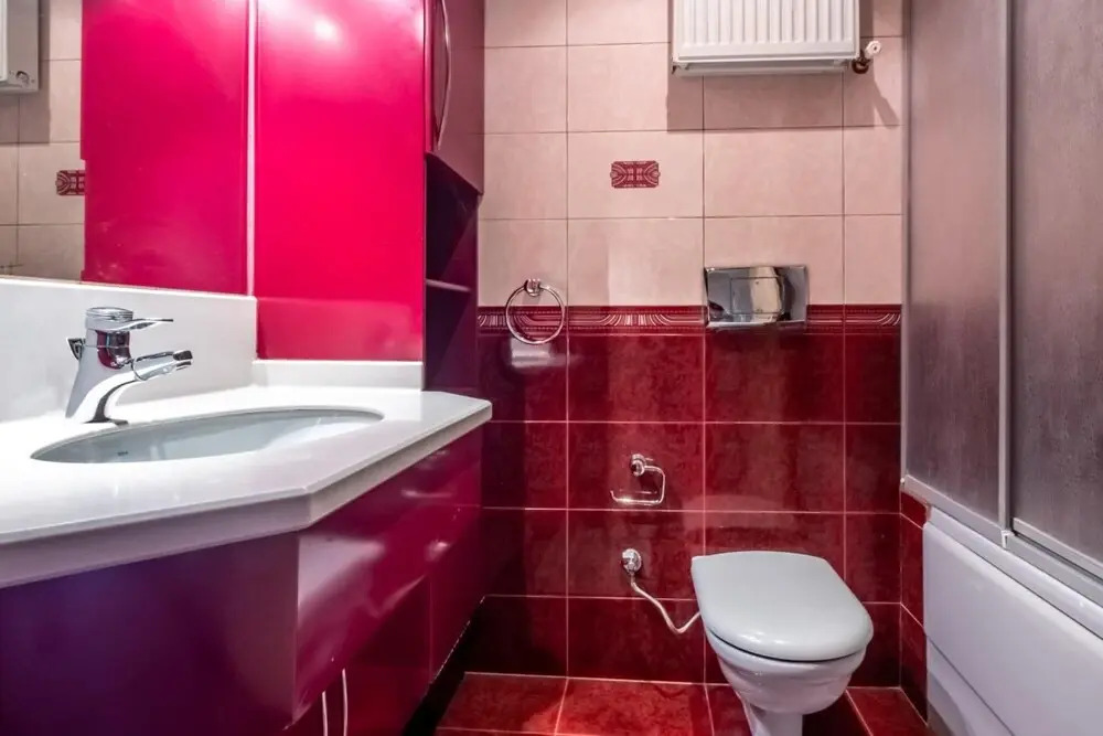 Bright and Central Flat in Kadikoy with Balcony