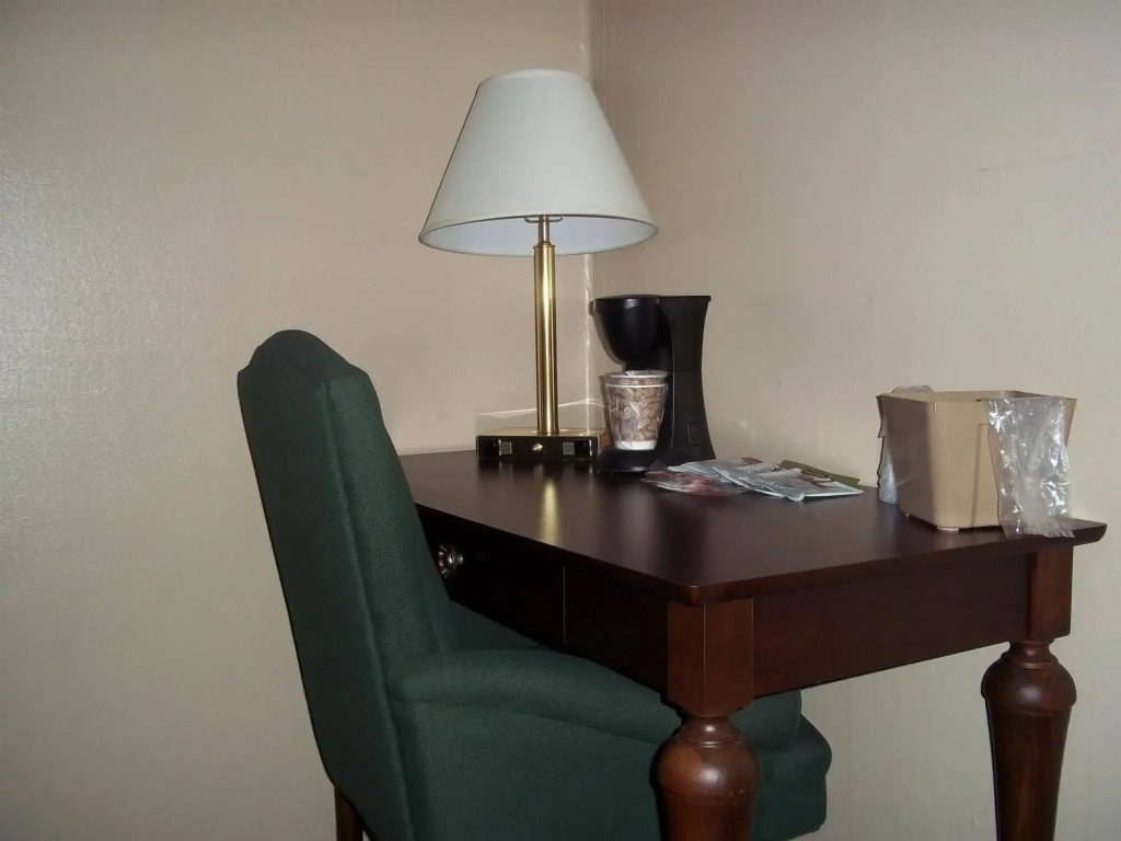 Crookston Inn & Convention Center