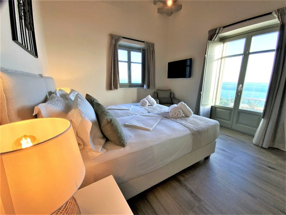Katergo Luxury Villas