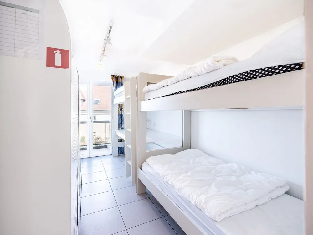 Apartment in Oostduinkerke With Garage
