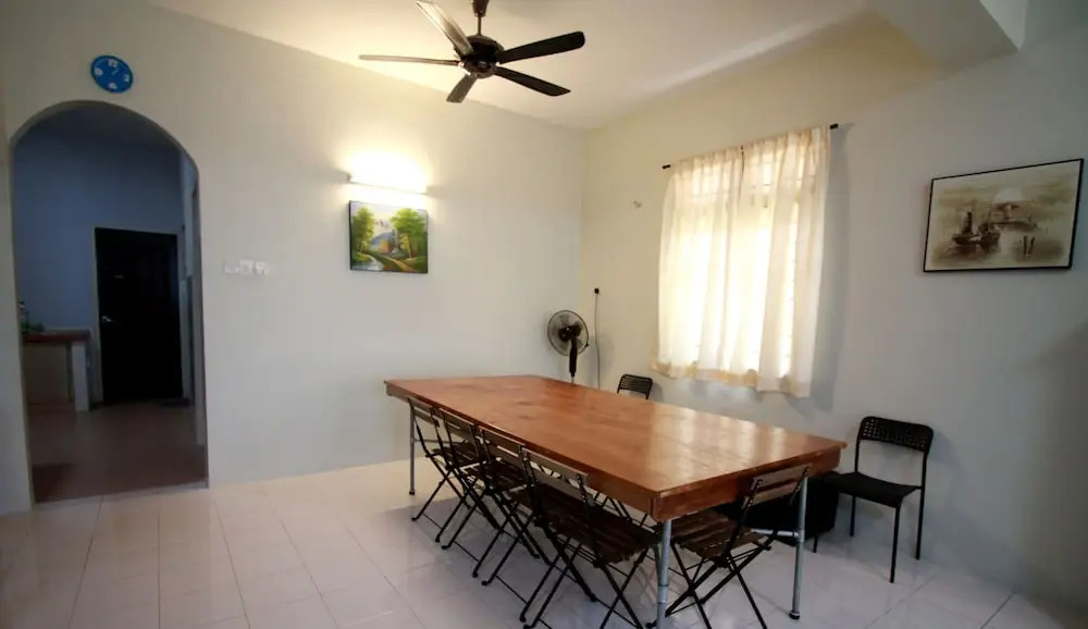 JusInn Homey Guesthouse