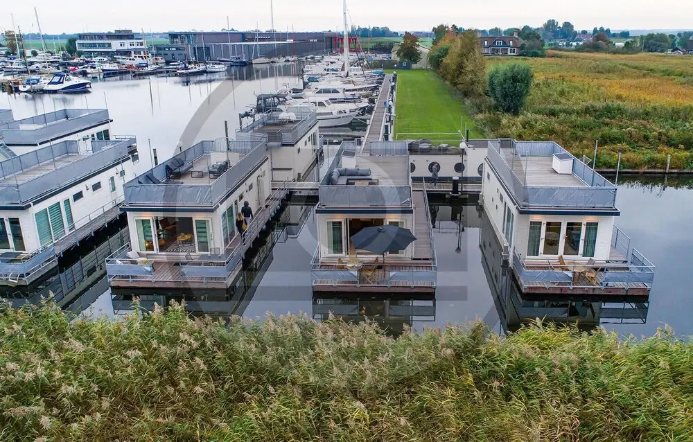Awesome Ship/boat in Aalsmeer With 2 Bedrooms and Wifi