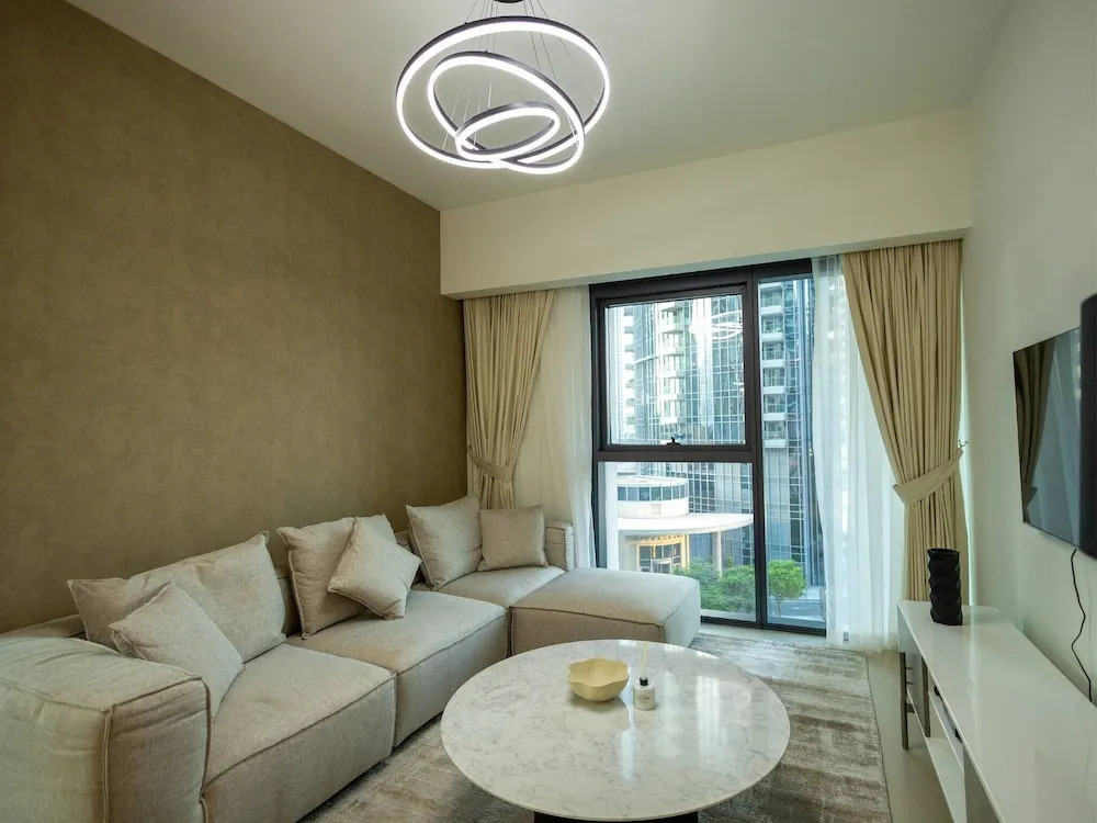 Mh - Act One Act Two - Down Town - 2bhk - Ref501