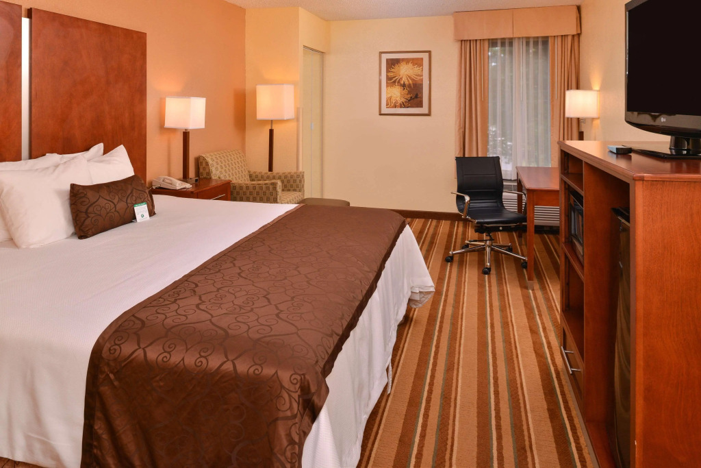 Best Western Plus Richmond
