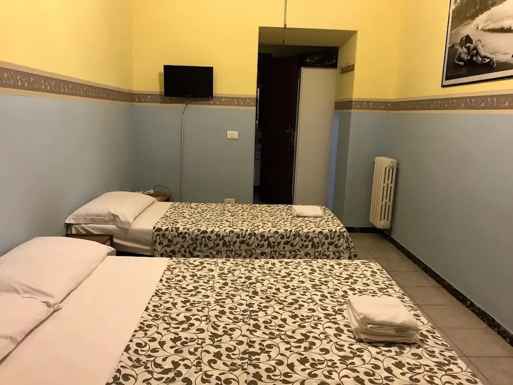 Moon Bay House Rome