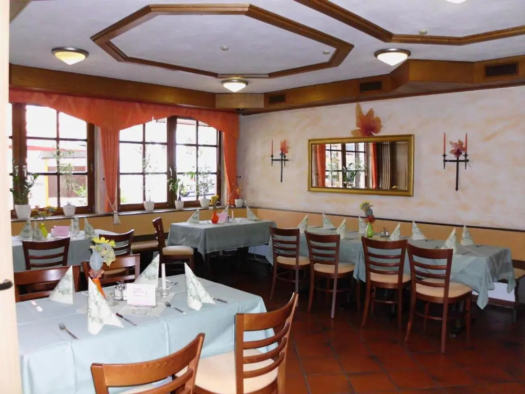 Hotel-Restaurant Zum Schwalbennest