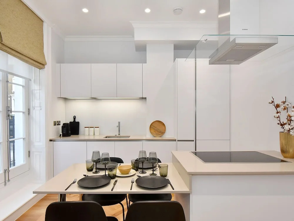 Central Apartment in London near Regent and Bond Streets