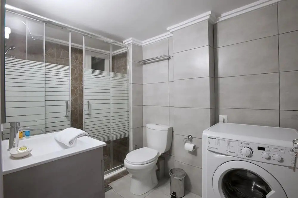 Zan Moreas A Simple & Minimal Apartment