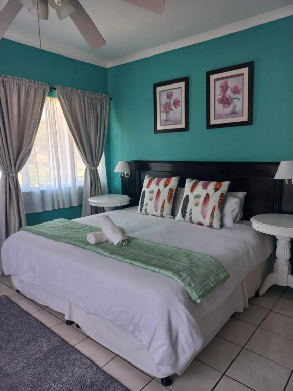 Bougainvillea BNB