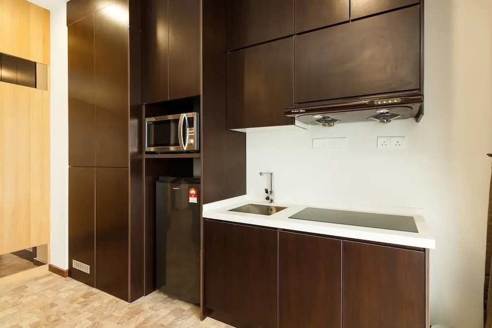 Professional 1BR Suites @ Tun Razak