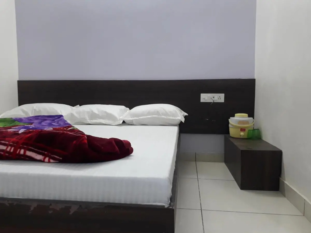 Hotel Chouhan Paradise