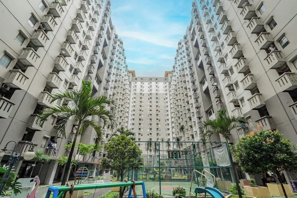 OYO 94052 Apartement Gateway Cicadas by Guling Property
