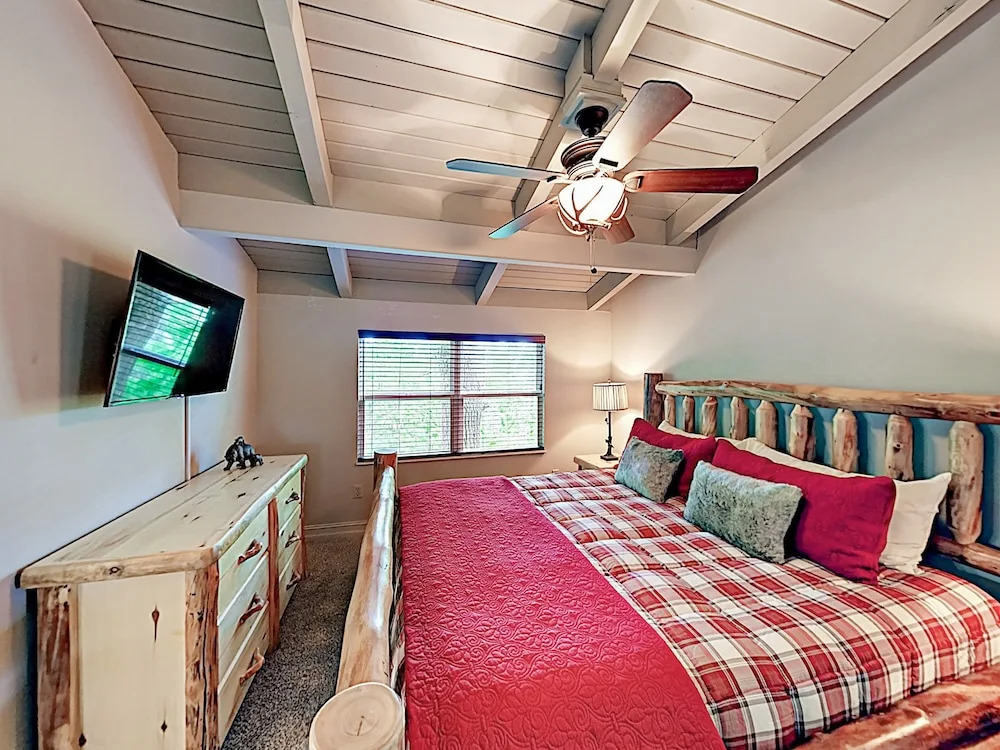 1455 Gatlinburg - 3 Br Cabin