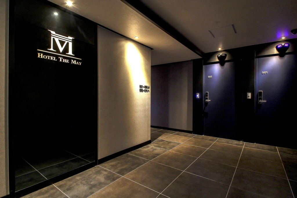 Hotel the May