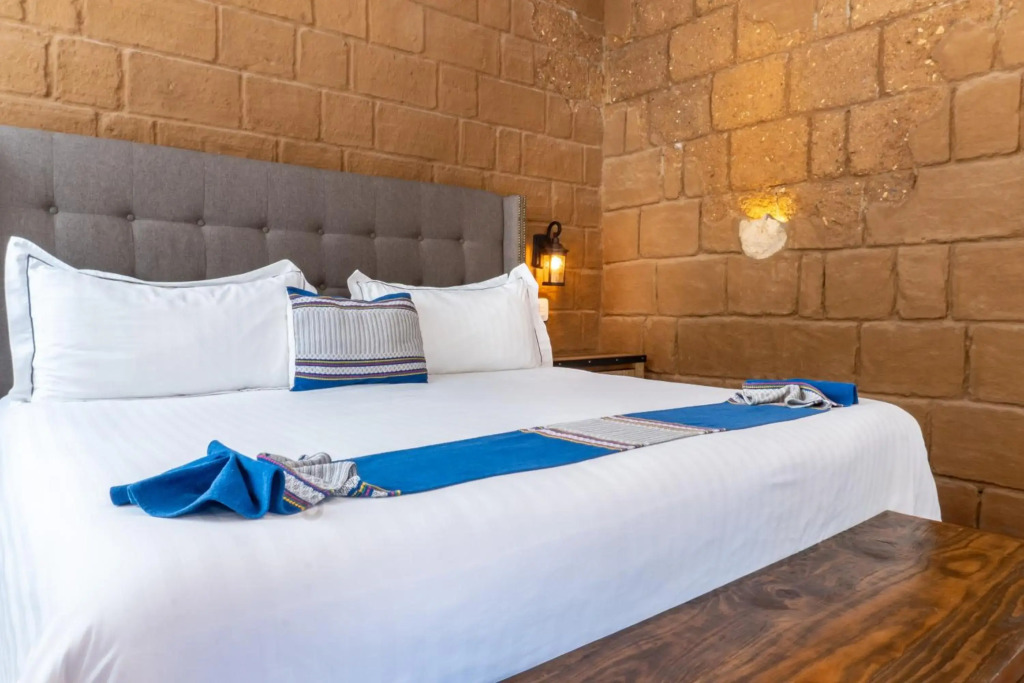 Casa de Adobe Gallery & Luxury Boutique
