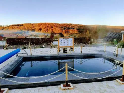 PALLOS Retreat & Wellness