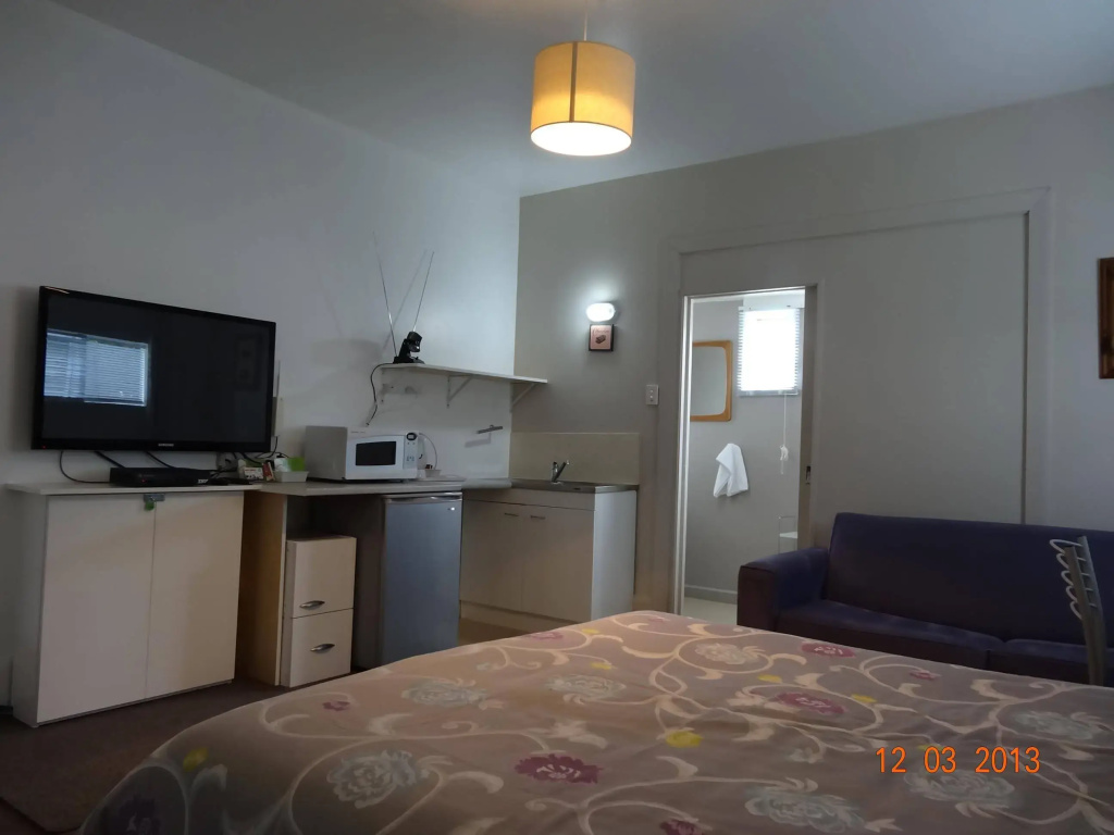 McWilliam Apartments