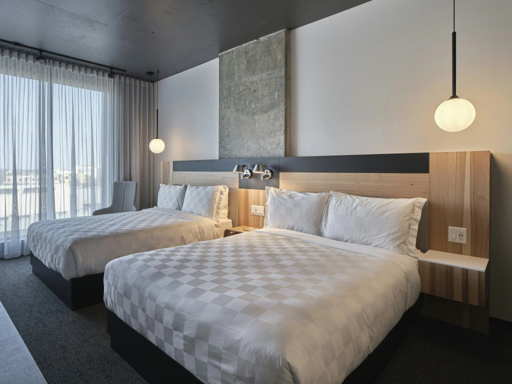 Alt Hotel Calgary University District