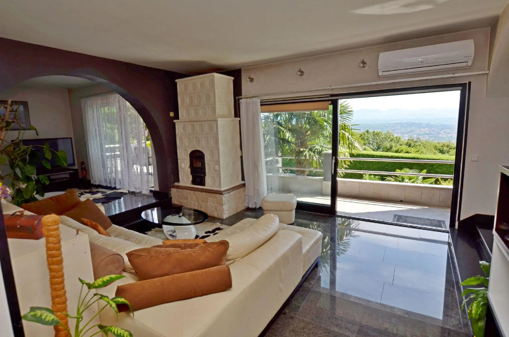Villa Bregi