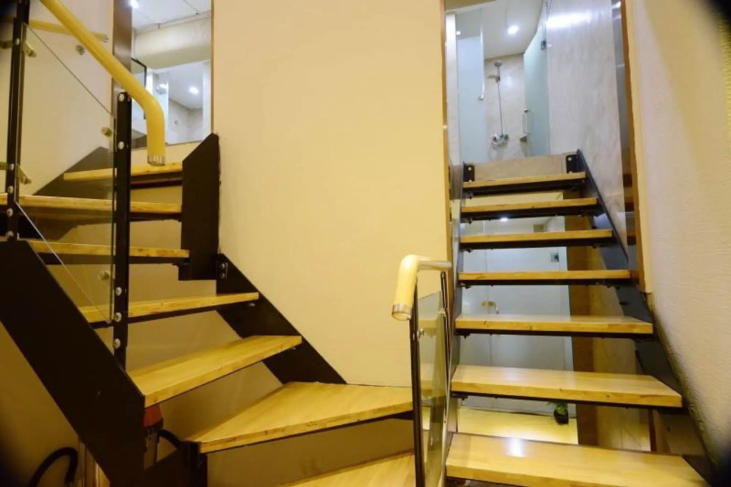 Shenzhen Port Apartment