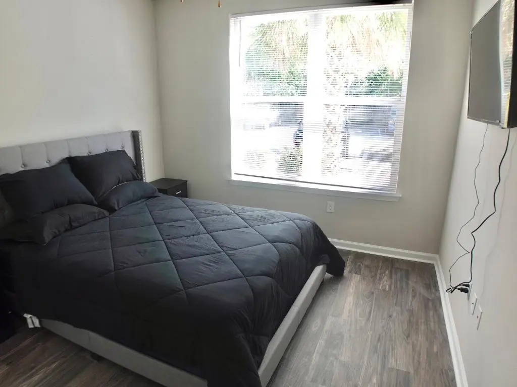 Charleston Home Apartments