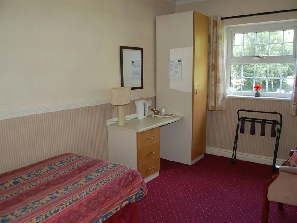 Brook House Hotel