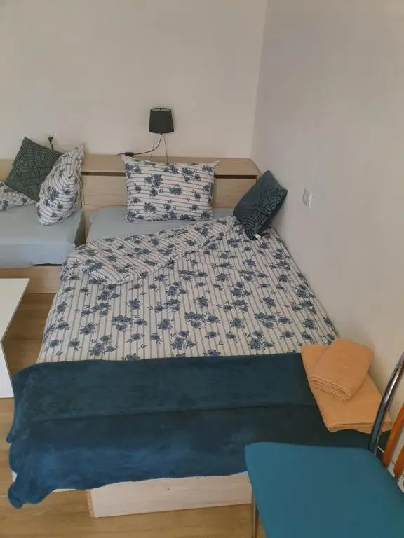 THE CENTER Apartments Comfort 3