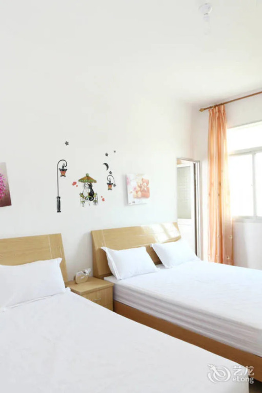 Happiness Apartment