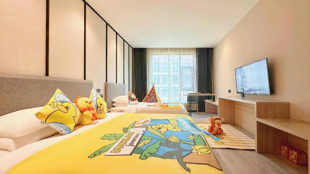 H Hotel (Xi'an Fengcheng 8th Road Administration Center Shuijing)