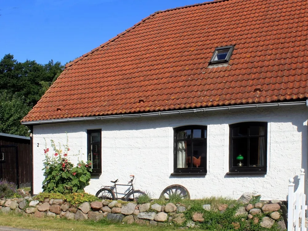 Traditional Mansion in Kägsdorf With Garden and Barbecue