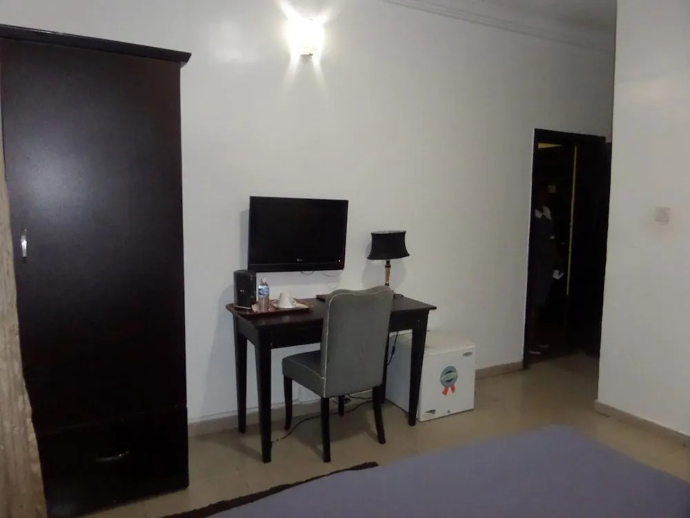 The Real Legacy Hotel