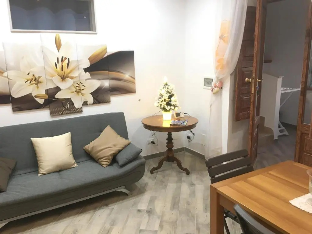 Property With 3 Bedrooms in Carpino, With Furnished Terrace - 11 km Fr