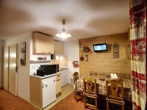 Apartment Ski Soleil 82