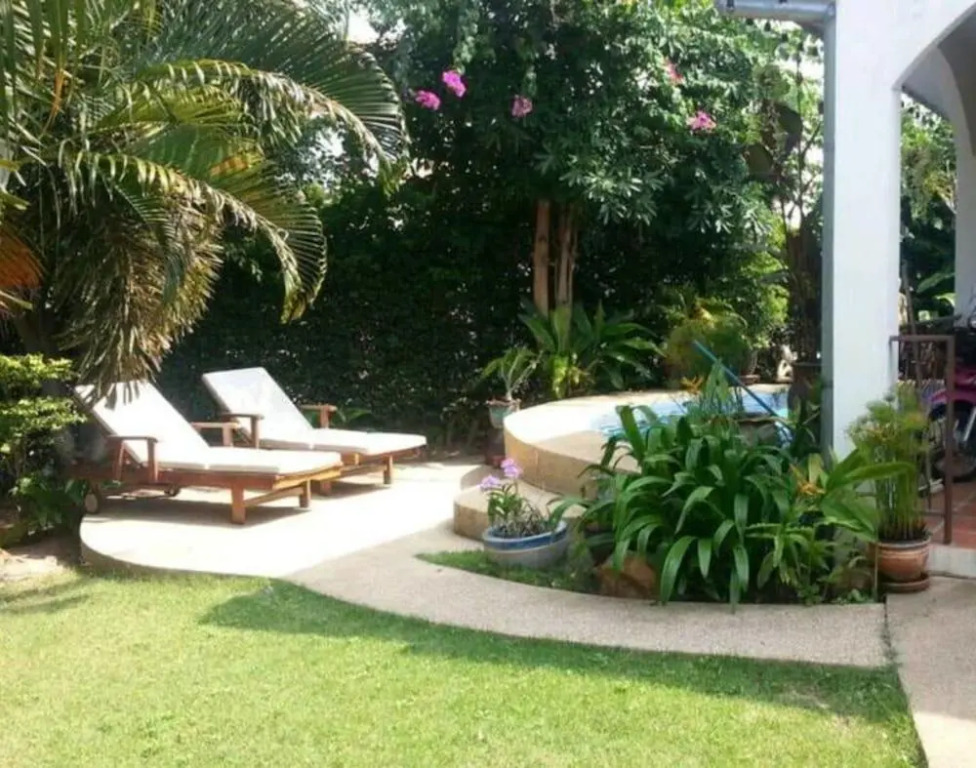 Huahin Cozy Villa