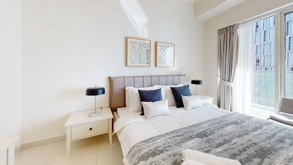 SuperHost - Stylish Apartment With Full Marina Views