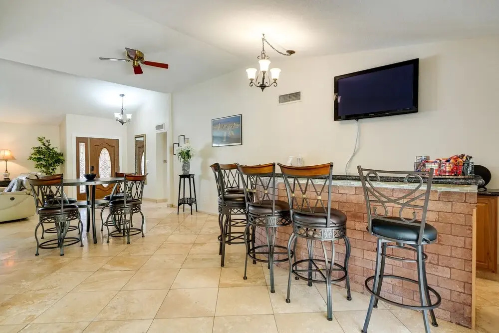 Blissful Scottsdale Home w/ Patio, Fire Pit & Pool