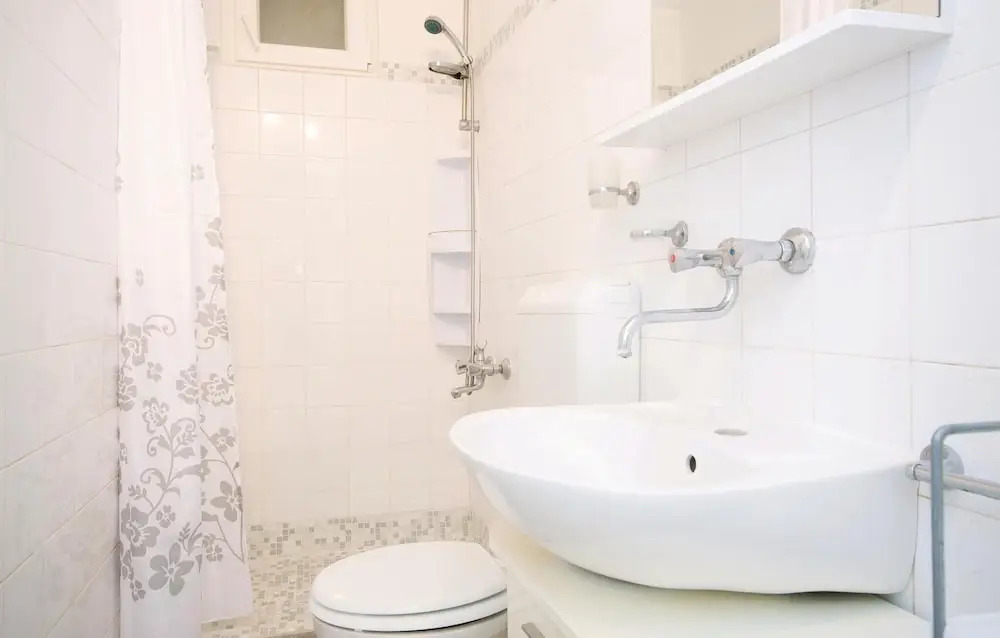 Stunning Home in Sevid With Wifi and 4 Bedrooms