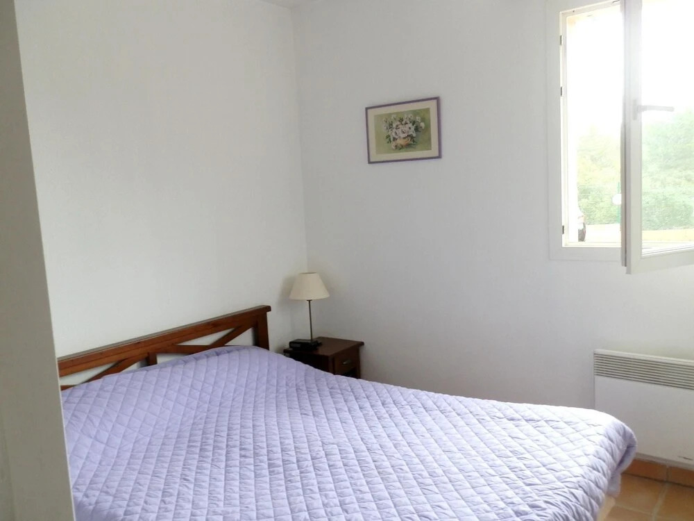 House With 2 Bedrooms in Martigues, With Pool Access, Enclosed Garden